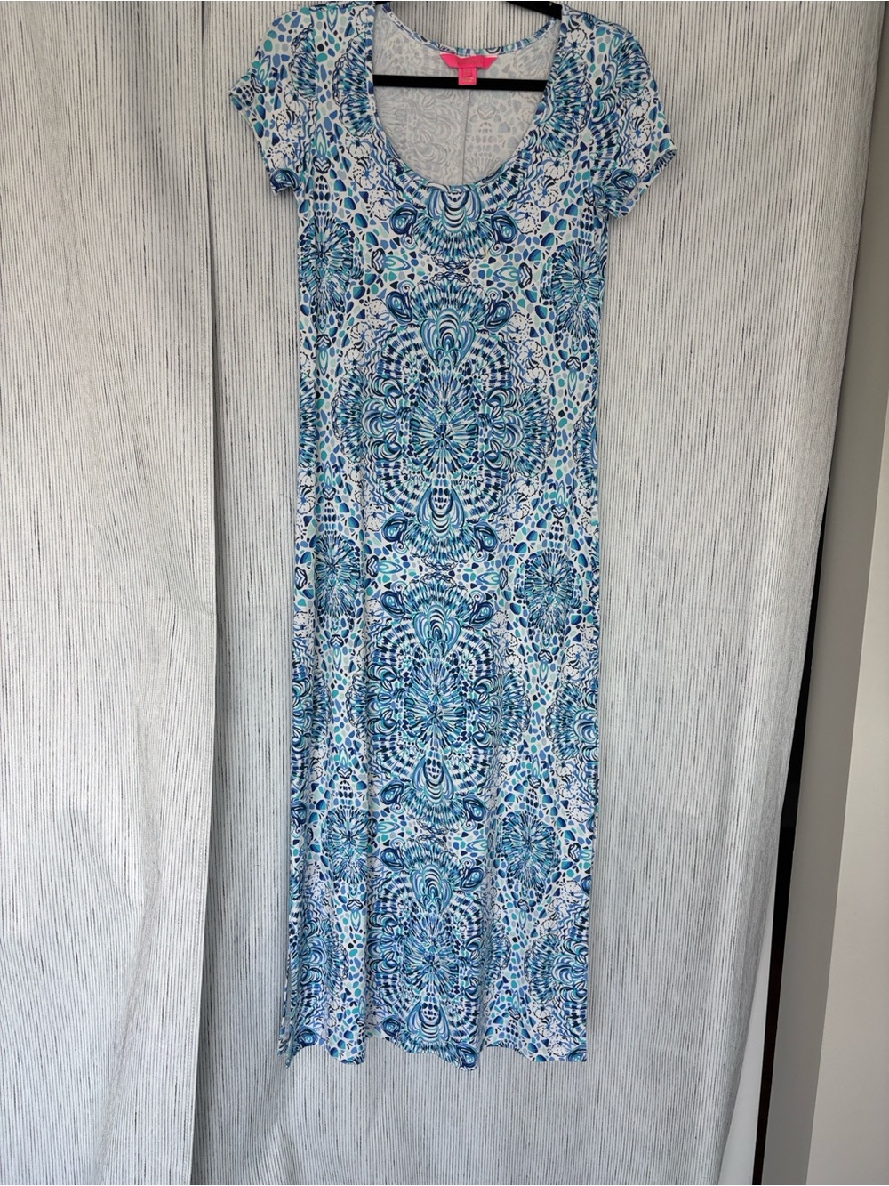 Lilly Pulitzer Blue & Teal Medallion Scoop-Neck Maxi Dress.